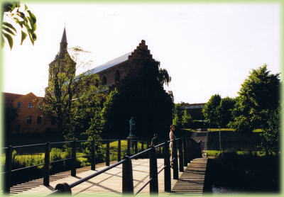 �I�[�f���Z�̃V���{���A���N�k�[�g����