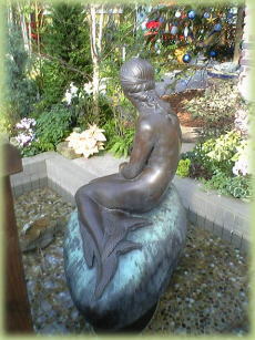 �l���P���Q�E����ɂĔ��^�Ƒ��̌`���킩��܂���