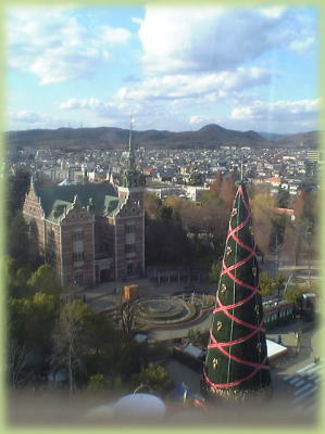 �ϗ��ԁu�`�{���o���[���v����̌i�F�Q